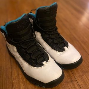 Air Jordan 10s